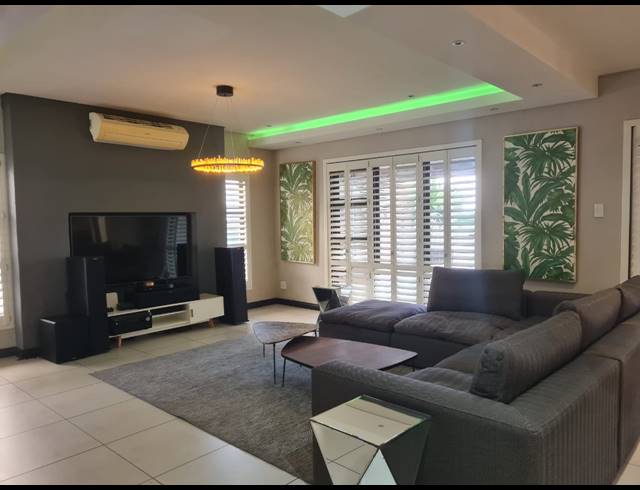 4 BEDROOM HOUSE TO LET IN MZINGAZI GOLF ESTATE